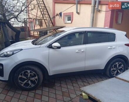 Белый Киа Sportage, объемом двигателя 1.6 л и пробегом 127 тыс. км за 16500 $, фото 4 на Automoto.ua