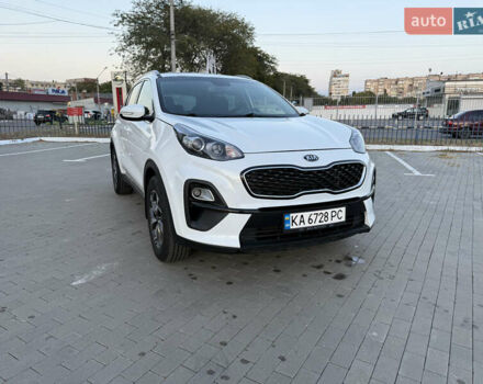 Киа Sportage 2018 в Одессе на Automoto.ua Белый Киа Sportage, объемом двигателя 1.59 л и пробегом 149 тыс. км за 14999 $, фото 11 на Automoto.ua