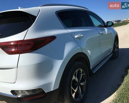Киа Sportage 2018 в Тернополе на Automoto.ua Белый Киа Sportage, объемом двигателя 1.59 л и пробегом 63 тыс. км за 18300 $, фото 5 на Automoto.ua