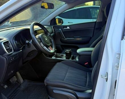 Білий Кіа Sportage, об'ємом двигуна 1.6 л та пробігом 116 тис. км за 14999 $, фото 4 на Automoto.ua