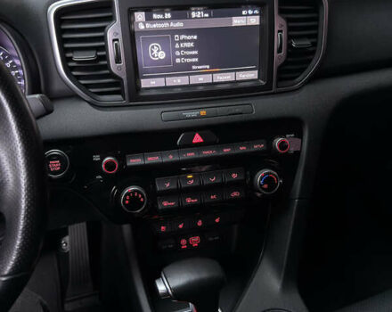 Белый Киа Sportage, объемом двигателя 1.98 л и пробегом 78 тыс. км за 18499 $, фото 23 на Automoto.ua