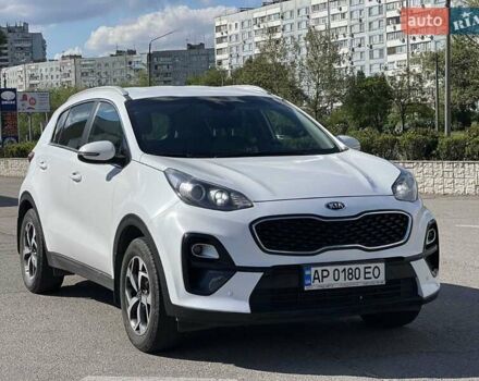 Білий Кіа Sportage, об'ємом двигуна 1.59 л та пробігом 138 тис. км за 19000 $, фото 7 на Automoto.ua