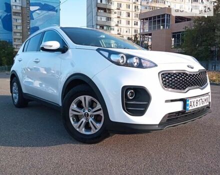 Білий Кіа Sportage, об'ємом двигуна 1.69 л та пробігом 115 тис. км за 16500 $, фото 10 на Automoto.ua