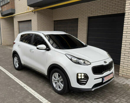 Белый Киа Sportage, объемом двигателя 1.98 л и пробегом 78 тыс. км за 18499 $, фото 1 на Automoto.ua