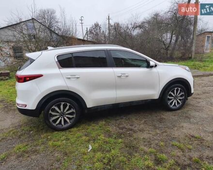 Білий Кіа Sportage, об'ємом двигуна 2.4 л та пробігом 77 тис. км за 17900 $, фото 9 на Automoto.ua