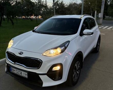 Белый Киа Sportage, объемом двигателя 1.59 л и пробегом 82 тыс. км за 20000 $, фото 1 на Automoto.ua