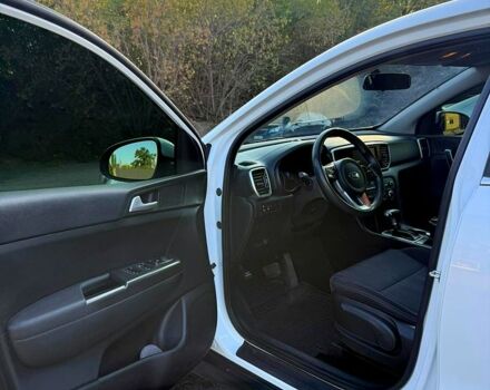 Білий Кіа Sportage, об'ємом двигуна 1.6 л та пробігом 116 тис. км за 14999 $, фото 3 на Automoto.ua