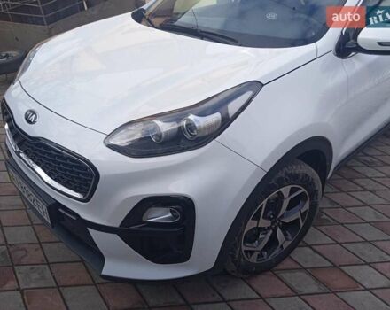 Белый Киа Sportage, объемом двигателя 1.6 л и пробегом 127 тыс. км за 16500 $, фото 3 на Automoto.ua