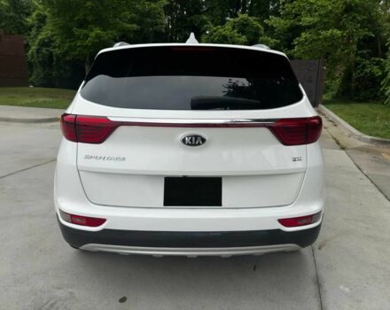 Белый Киа Sportage, объемом двигателя 2.4 л и пробегом 48 тыс. км за 7000 $, фото 5 на Automoto.ua