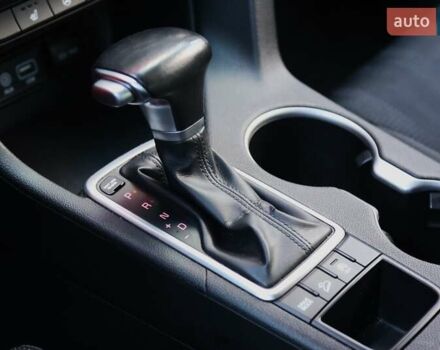 Белый Киа Sportage, объемом двигателя 1.69 л и пробегом 162 тыс. км за 17900 $, фото 21 на Automoto.ua