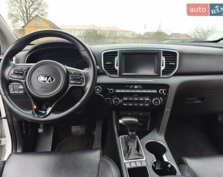 Білий Кіа Sportage, об'ємом двигуна 2.4 л та пробігом 77 тис. км за 17900 $, фото 47 на Automoto.ua