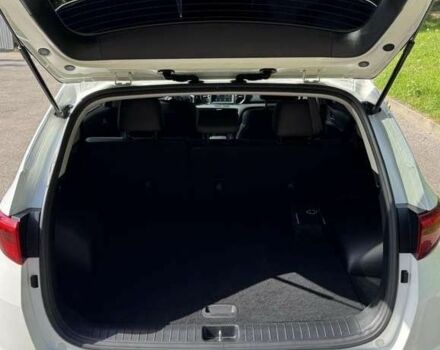 Киа Sportage 2018 в Киеве на Automoto.ua Белый Киа Sportage, объемом двигателя 0 л и пробегом 94 тыс. км за 10500 $, фото 9 на Automoto.ua