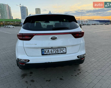 Киа Sportage 2018 в Одессе на Automoto.ua Белый Киа Sportage, объемом двигателя 1.59 л и пробегом 149 тыс. км за 14999 $, фото 5 на Automoto.ua