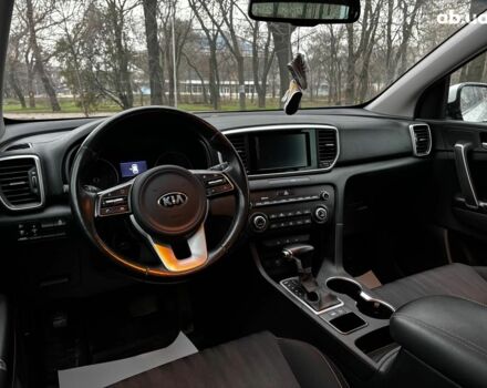 Білий Кіа Sportage, об'ємом двигуна 1.6 л та пробігом 61 тис. км за 19990 $, фото 15 на Automoto.ua