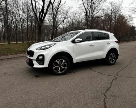 Білий Кіа Sportage, об'ємом двигуна 1.6 л та пробігом 61 тис. км за 19990 $, фото 3 на Automoto.ua