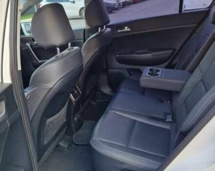 Белый Киа Sportage, объемом двигателя 2 л и пробегом 98 тыс. км за 16900 $, фото 10 на Automoto.ua