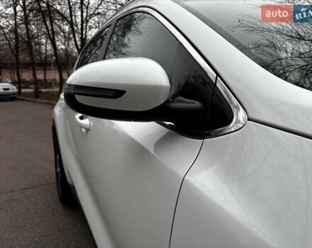 Белый Киа Sportage, объемом двигателя 1.6 л и пробегом 61 тыс. км за 19990 $, фото 9 на Automoto.ua