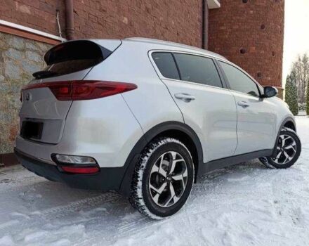 Белый Киа Sportage, объемом двигателя 2 л и пробегом 102 тыс. км за 10200 $, фото 8 на Automoto.ua