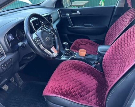 Белый Киа Sportage, объемом двигателя 1.6 л и пробегом 147 тыс. км за 16500 $, фото 9 на Automoto.ua