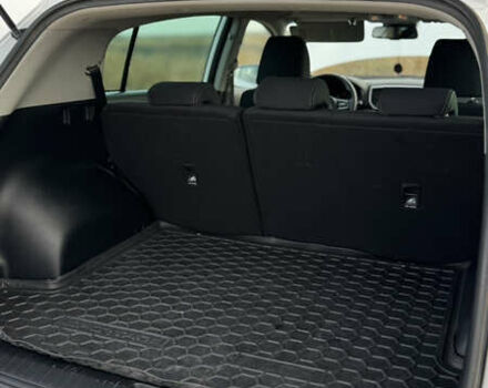 Белый Киа Sportage, объемом двигателя 1.6 л и пробегом 148 тыс. км за 16500 $, фото 26 на Automoto.ua