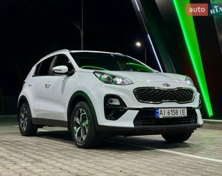 Білий Кіа Sportage, об'ємом двигуна 1.6 л та пробігом 72 тис. км за 18900 $, фото 26 на Automoto.ua