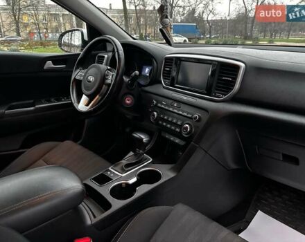 Белый Киа Sportage, объемом двигателя 1.6 л и пробегом 61 тыс. км за 19990 $, фото 16 на Automoto.ua