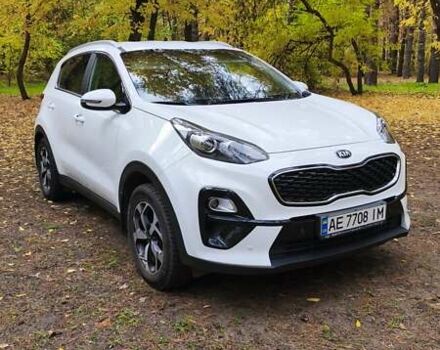 Білий Кіа Sportage, об'ємом двигуна 1.59 л та пробігом 65 тис. км за 17500 $, фото 1 на Automoto.ua