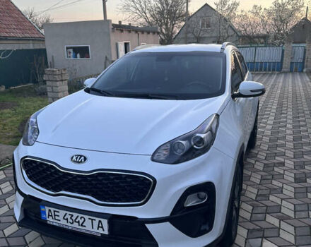 Білий Кіа Sportage, об'ємом двигуна 1.6 л та пробігом 144 тис. км за 18000 $, фото 1 на Automoto.ua
