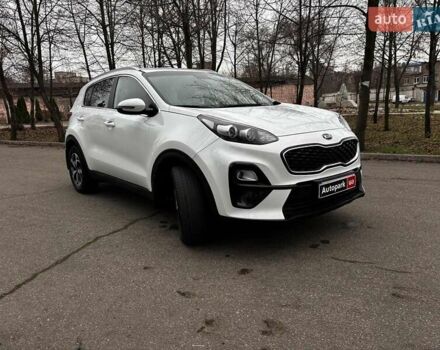 Белый Киа Sportage, объемом двигателя 1.6 л и пробегом 61 тыс. км за 19990 $, фото 6 на Automoto.ua