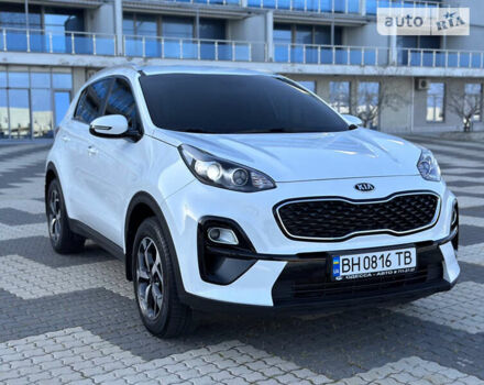 Белый Киа Sportage, объемом двигателя 1.6 л и пробегом 82 тыс. км за 19000 $, фото 27 на Automoto.ua