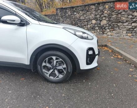 Белый Киа Sportage, объемом двигателя 1.6 л и пробегом 151 тыс. км за 19500 $, фото 9 на Automoto.ua