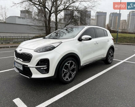 Белый Киа Sportage, объемом двигателя 2 л и пробегом 129 тыс. км за 24900 $, фото 1 на Automoto.ua