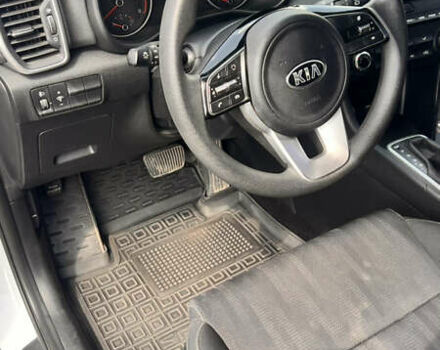 Белый Киа Sportage, объемом двигателя 1.59 л и пробегом 57 тыс. км за 18500 $, фото 11 на Automoto.ua
