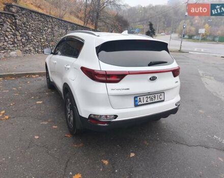 Белый Киа Sportage, объемом двигателя 1.6 л и пробегом 151 тыс. км за 19500 $, фото 11 на Automoto.ua