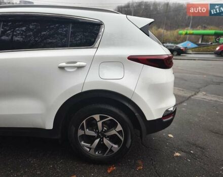 Белый Киа Sportage, объемом двигателя 1.6 л и пробегом 151 тыс. км за 19500 $, фото 12 на Automoto.ua