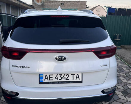 Білий Кіа Sportage, об'ємом двигуна 1.6 л та пробігом 144 тис. км за 18000 $, фото 4 на Automoto.ua
