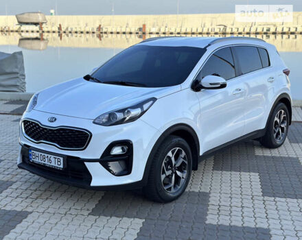 Белый Киа Sportage, объемом двигателя 1.6 л и пробегом 82 тыс. км за 19000 $, фото 32 на Automoto.ua