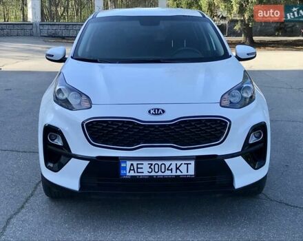 Белый Киа Sportage, объемом двигателя 1.6 л и пробегом 37 тыс. км за 18200 $, фото 4 на Automoto.ua