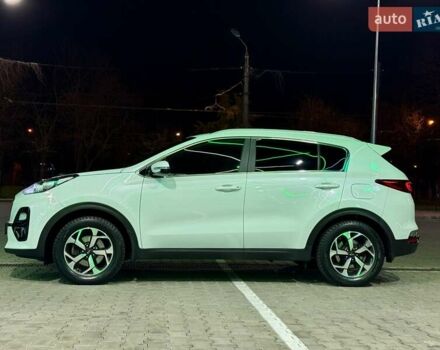 Білий Кіа Sportage, об'ємом двигуна 1.6 л та пробігом 72 тис. км за 18900 $, фото 31 на Automoto.ua