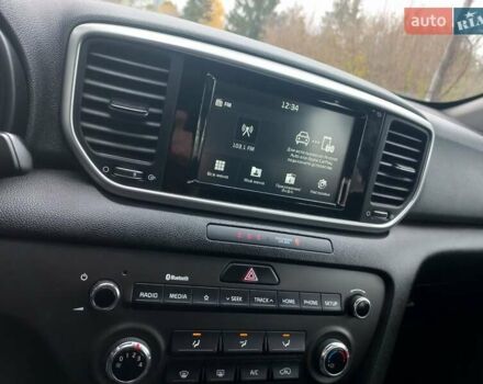 Белый Киа Sportage, объемом двигателя 1.59 л и пробегом 53 тыс. км за 16950 $, фото 61 на Automoto.ua