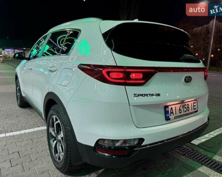 Білий Кіа Sportage, об'ємом двигуна 1.6 л та пробігом 72 тис. км за 18900 $, фото 36 на Automoto.ua