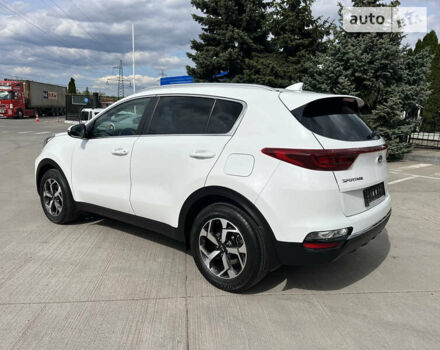 Белый Киа Sportage, объемом двигателя 1.59 л и пробегом 53 тыс. км за 18900 $, фото 5 на Automoto.ua