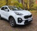 Білий Кіа Sportage, об'ємом двигуна 1.59 л та пробігом 65 тис. км за 17500 $, фото 2 на Automoto.ua