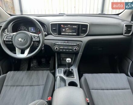 Белый Киа Sportage, объемом двигателя 1.59 л и пробегом 55 тыс. км за 14999 $, фото 11 на Automoto.ua
