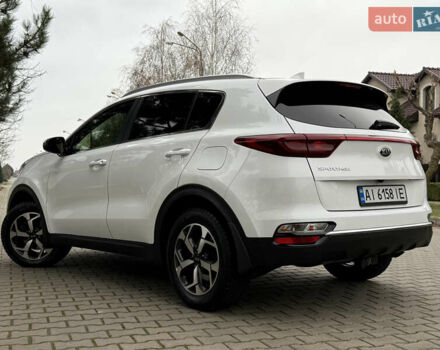 Белый Киа Sportage, объемом двигателя 1.59 л и пробегом 72 тыс. км за 18500 $, фото 1 на Automoto.ua