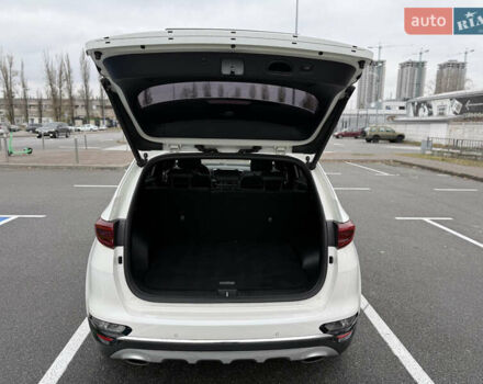 Белый Киа Sportage, объемом двигателя 2 л и пробегом 129 тыс. км за 24900 $, фото 12 на Automoto.ua