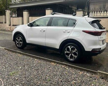 Киа Sportage 2019 в Днепре (Днепропетровске) на Automoto.ua Белый Киа Sportage, объемом двигателя 1.59 л и пробегом 89 тыс. км за 17999 $, фото 3 на Automoto.ua
