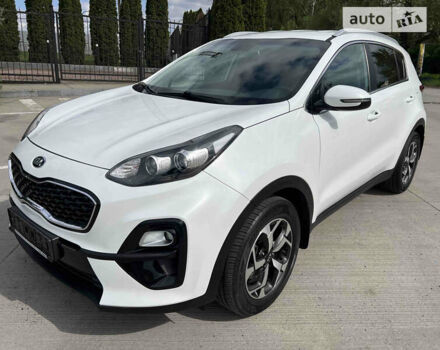 Белый Киа Sportage, объемом двигателя 1.59 л и пробегом 53 тыс. км за 18900 $, фото 2 на Automoto.ua