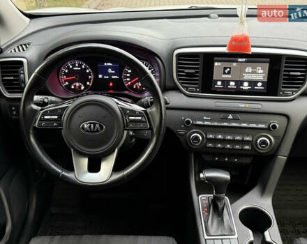 Белый Киа Sportage, объемом двигателя 1.59 л и пробегом 72 тыс. км за 18500 $, фото 95 на Automoto.ua