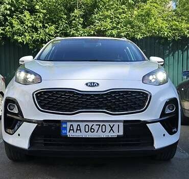 Белый Киа Sportage, объемом двигателя 1.59 л и пробегом 47 тыс. км за 19000 $, фото 1 на Automoto.ua